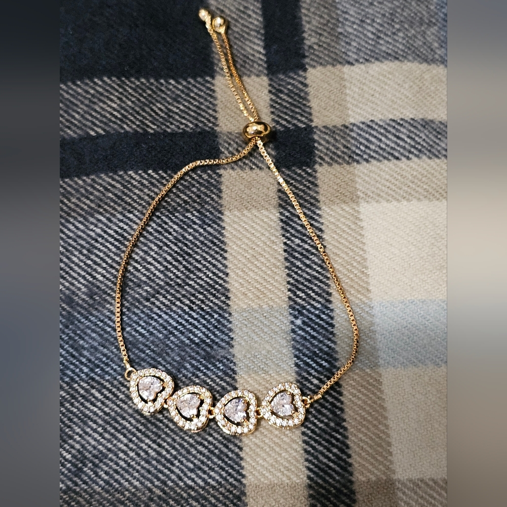 Elegant Gold Filled Heart Bracelet